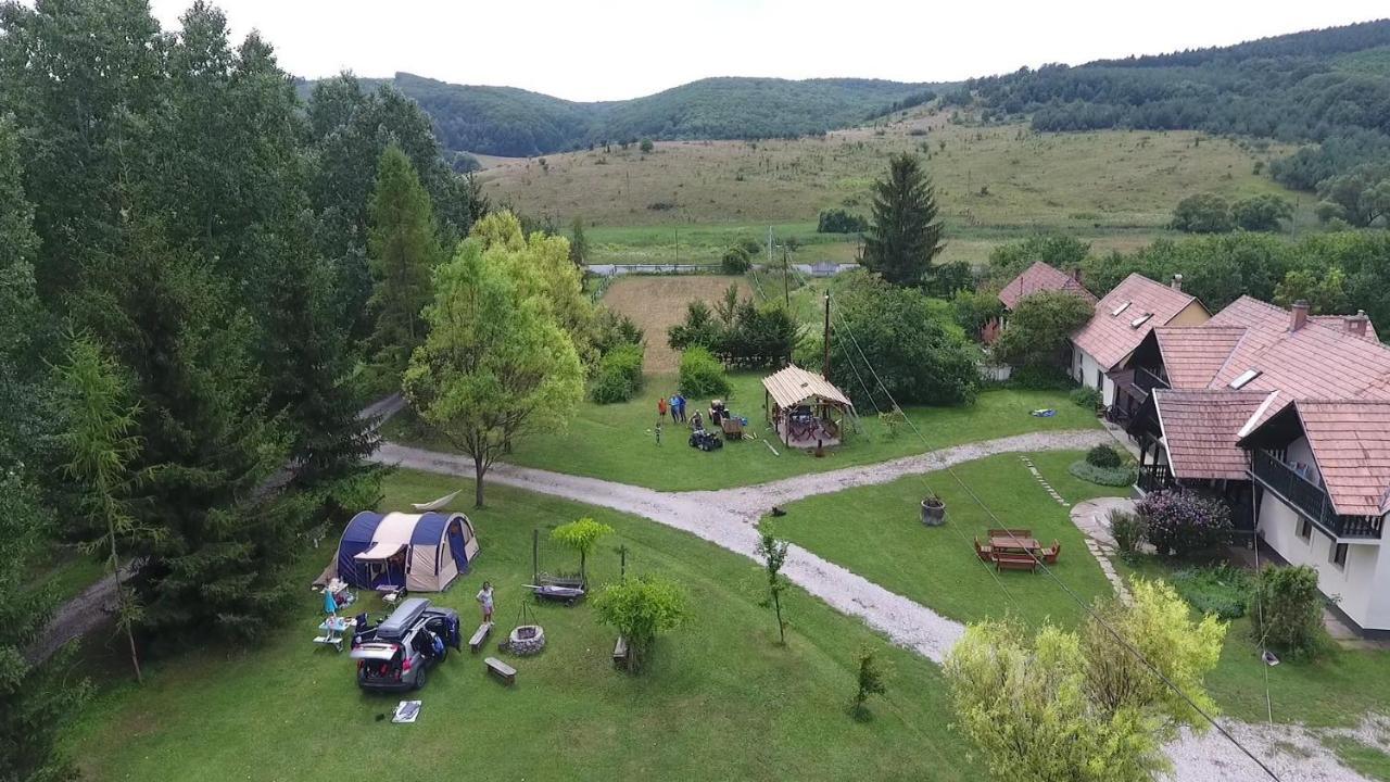 Panzió-Kemping Bekölce Bekolce Bagian luar foto